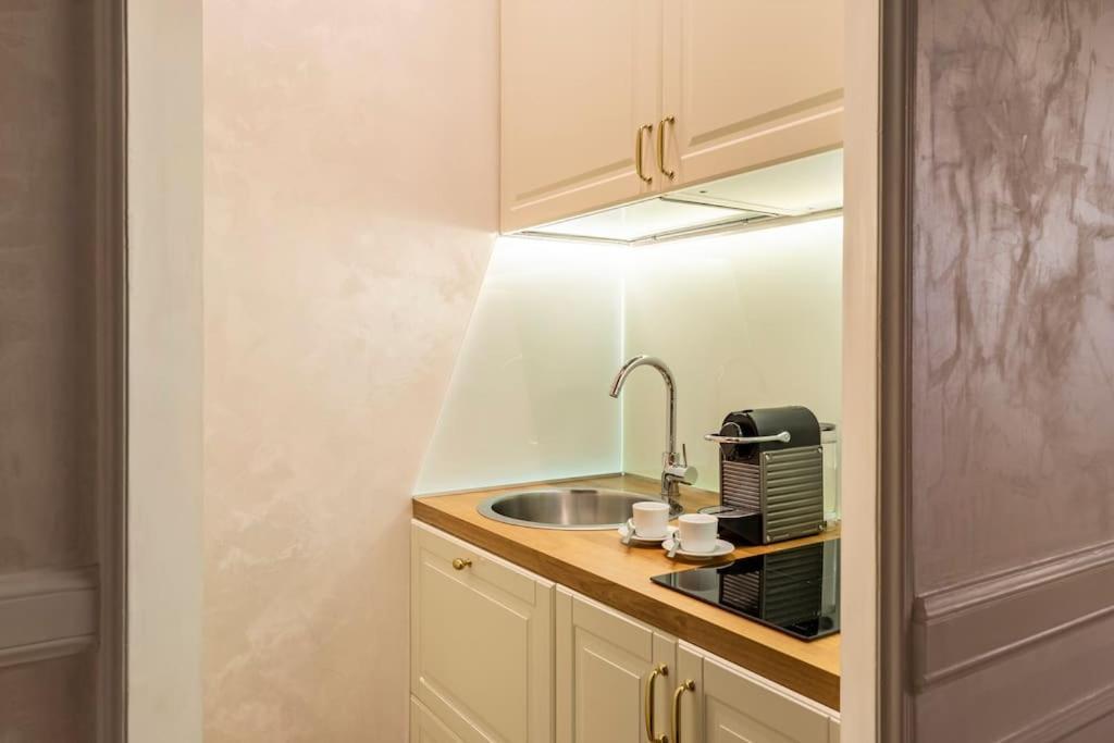 Frattina Elegance Suite Rom Eksteriør billede